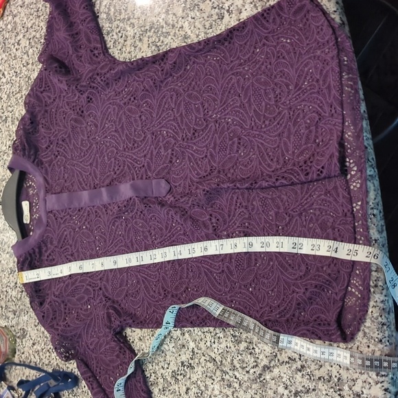 AG deep purple silk, lace size XS blouse. Like new . EUC - Picture 7 of 8